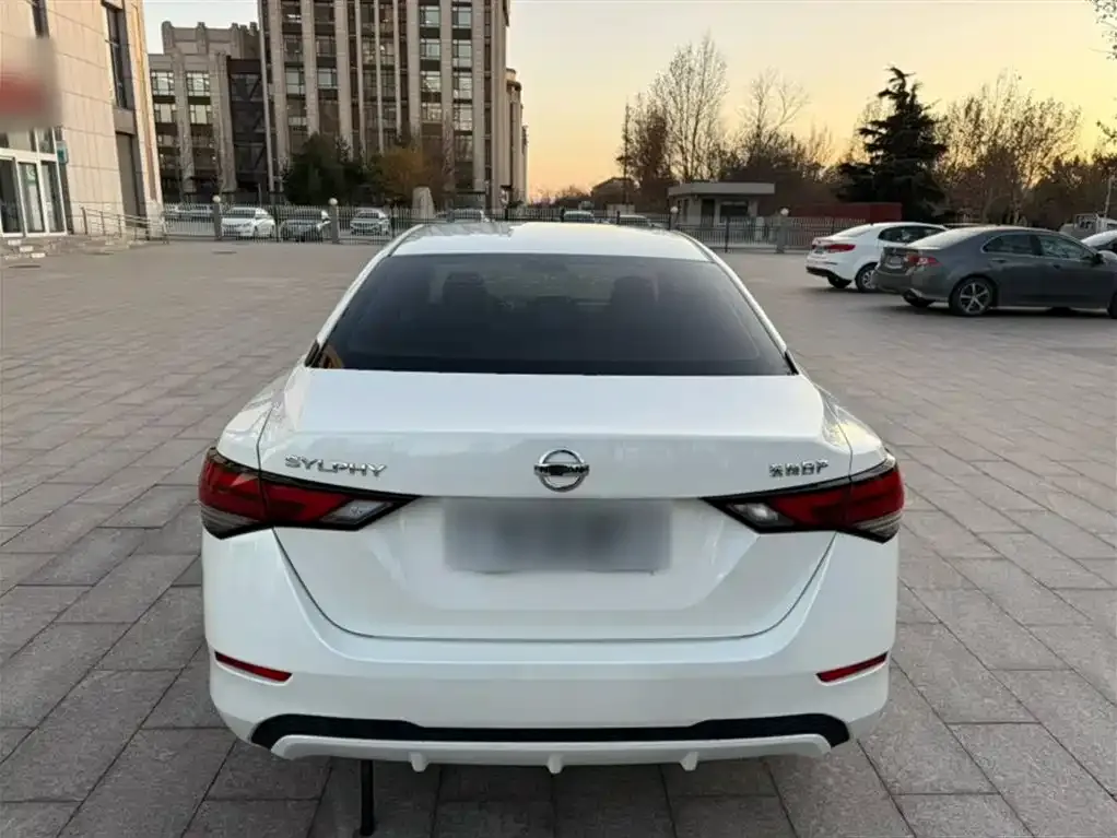 Nissan Sylphy 2022 из CN, фото 10