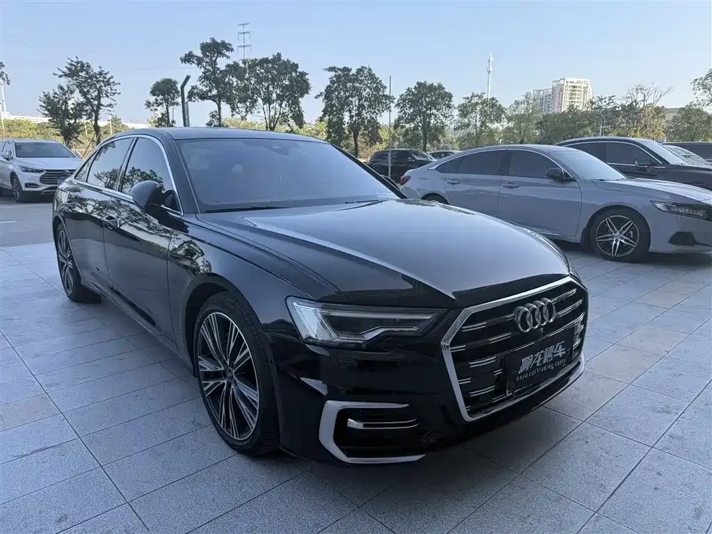 Audi A6L 2023 из CN, фото 8