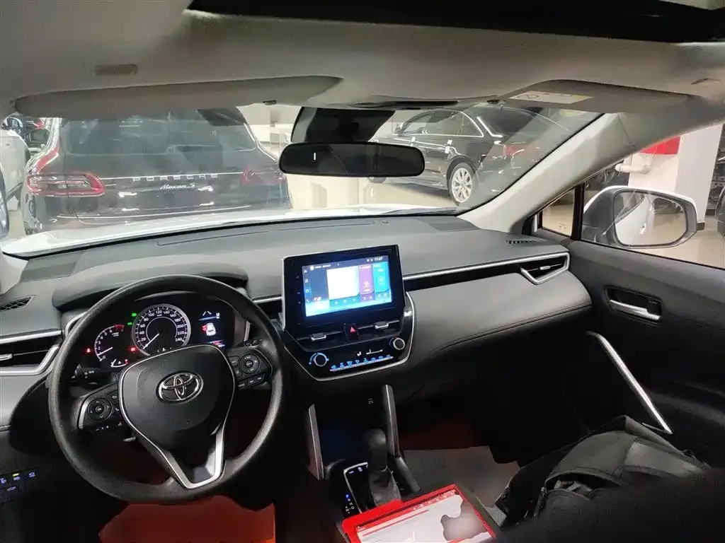 Toyota Frontlander 2022 из CN, фото 6