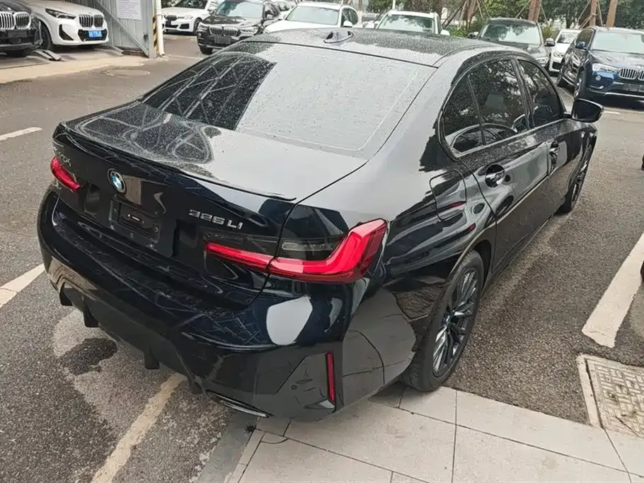 BMW 3 Series 2023 из CN, фото 7