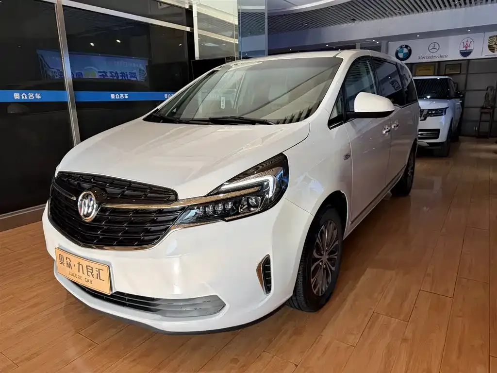 Buick GL8 2022 из CN, фото 1