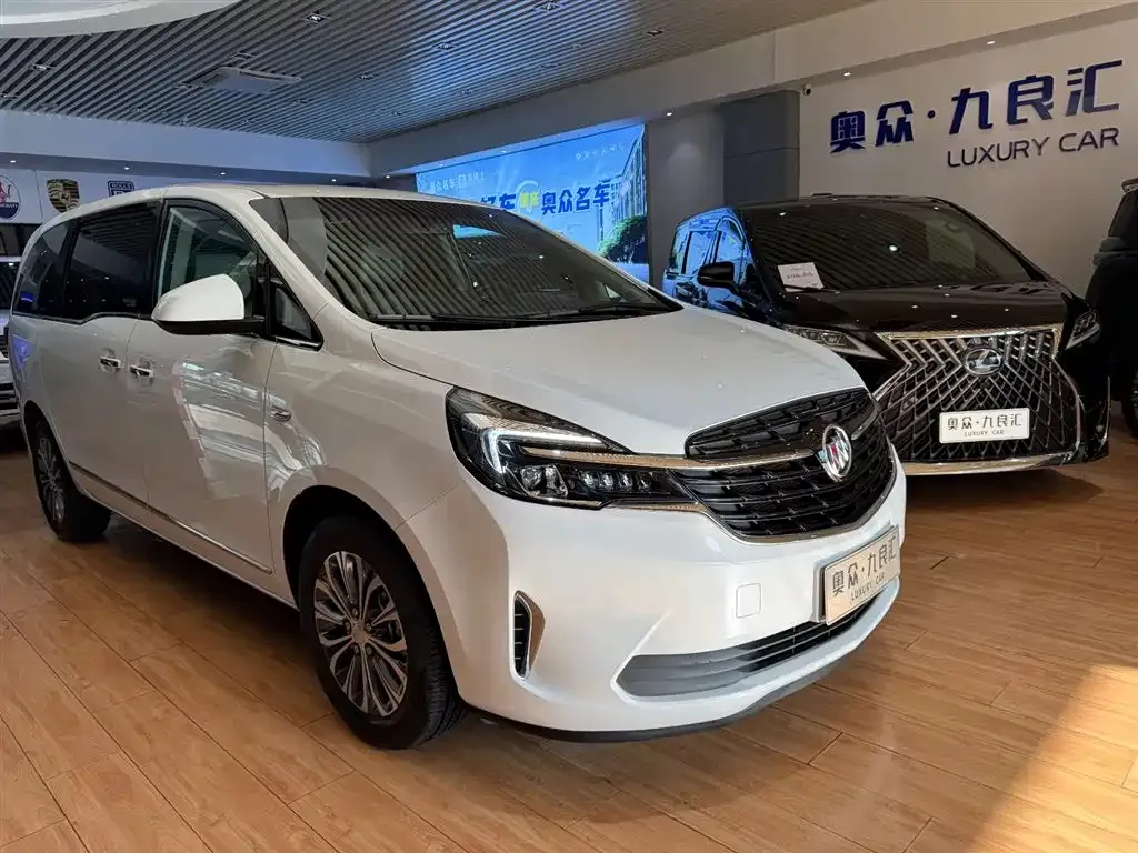 Buick GL8 2022 из CN, фото 5