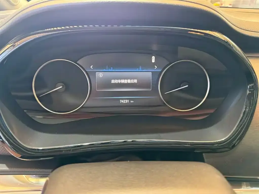 Buick GL8 2022 из CN, фото 2
