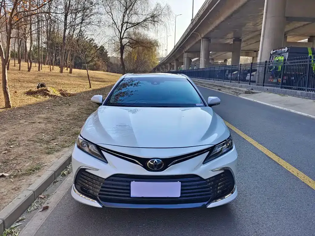 Toyota Camry 2022 из CN, фото 6