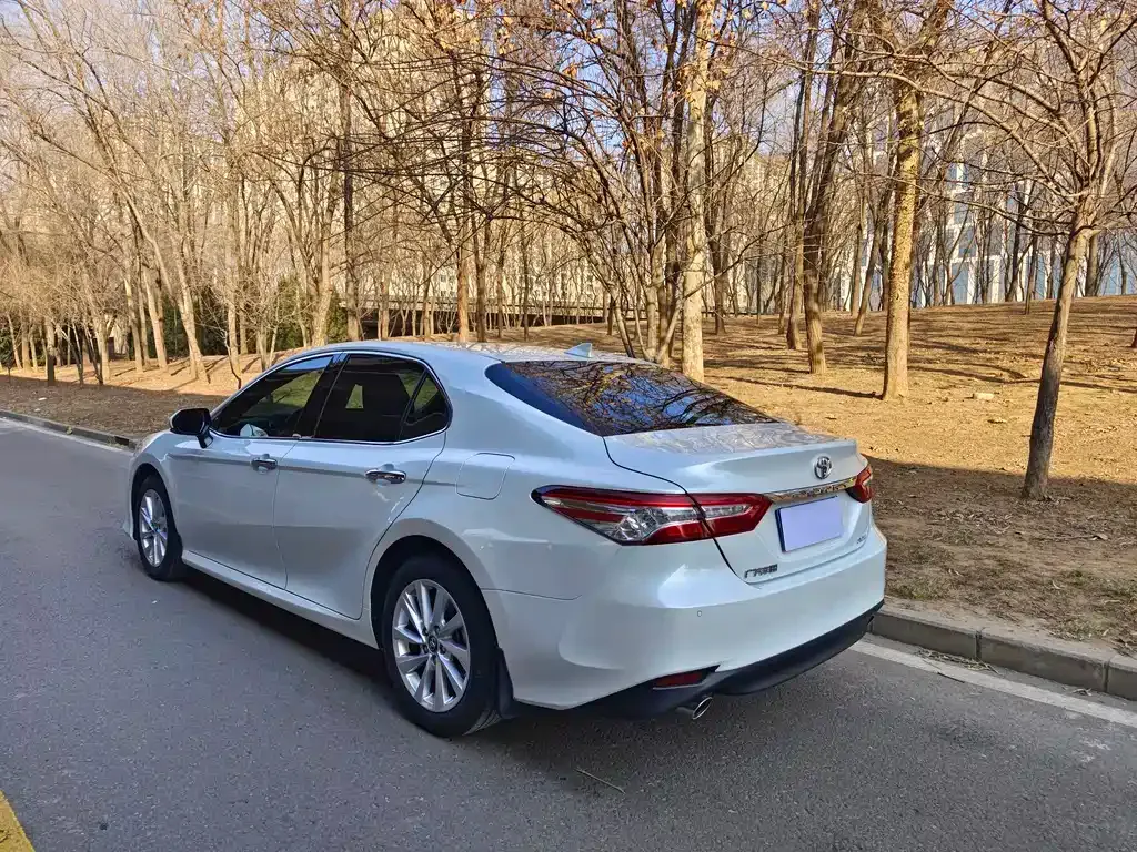 Toyota Camry 2022 из CN, фото 10
