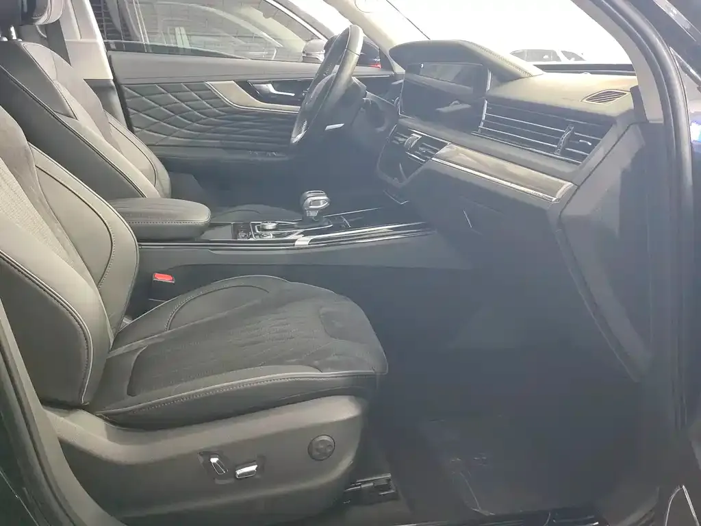 Hongqi HS5 2022 из CN, фото 3