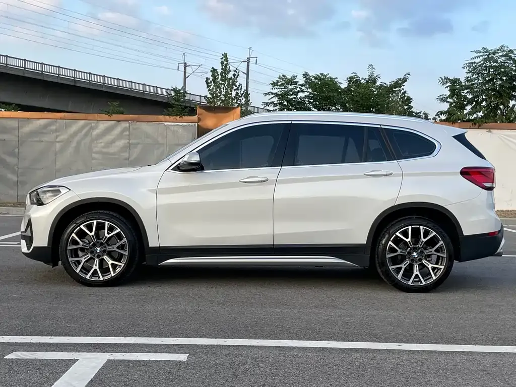 BMW X1 2023 из CN, фото 2