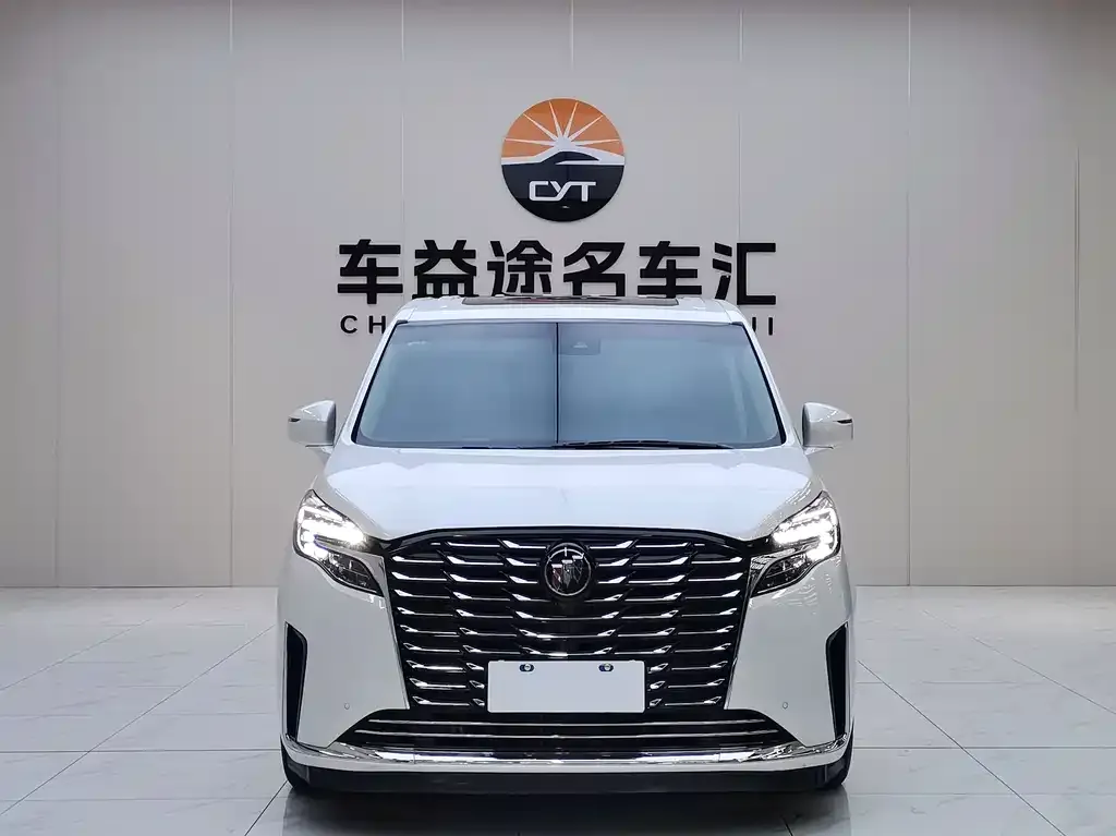 Buick GL8 2024 из CN, фото 3