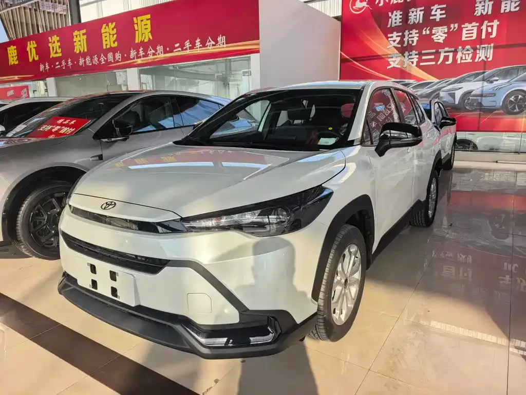 Toyota Frontlander 2026 из CN, фото 1