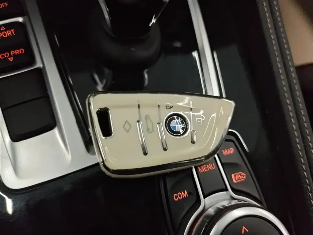 BMW 1 Series 2023 из CN, фото 3