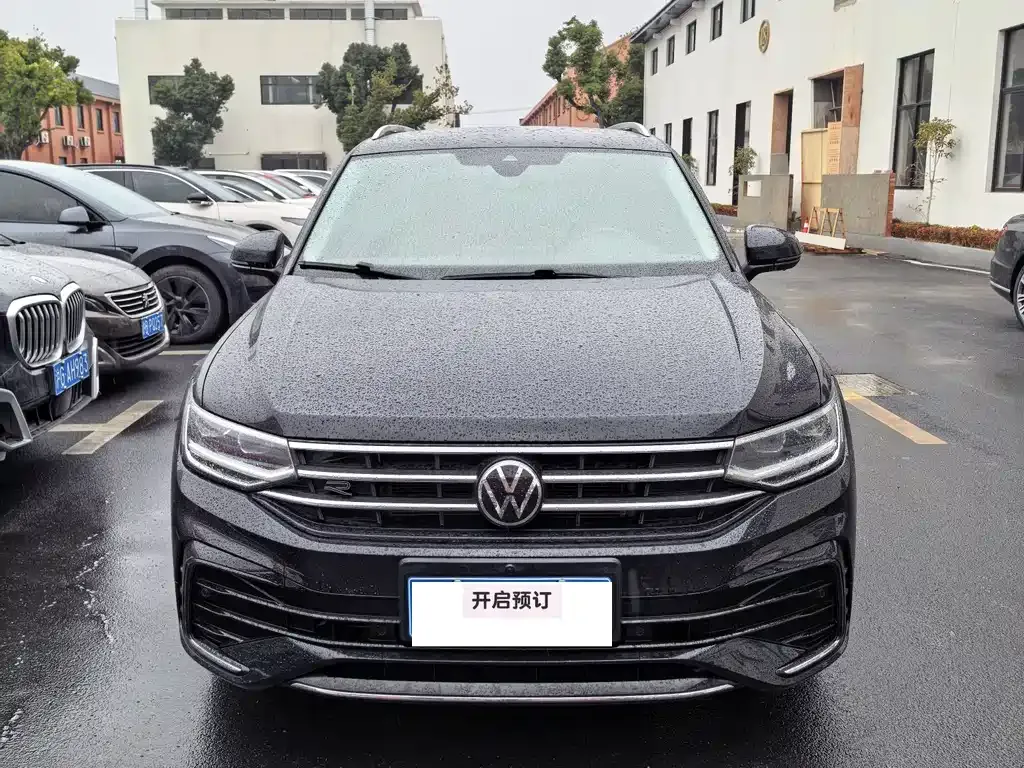 Volkswagen Tiguan L 2023 из CN, фото 1