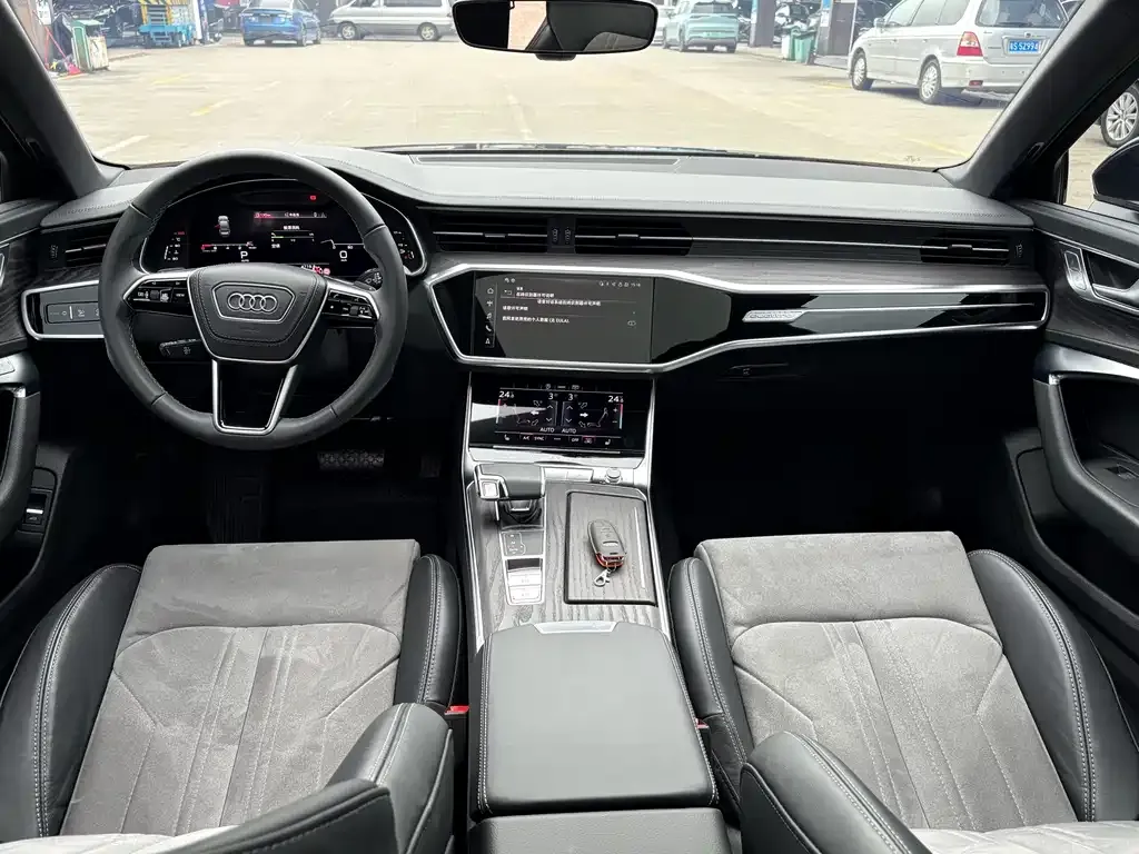 Audi A6L 2024 из CN, фото 3