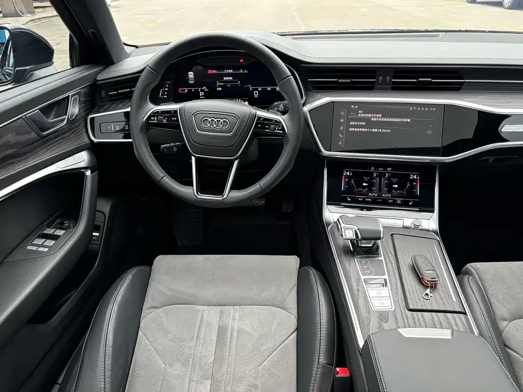 Audi A6L 2024 из CN, фото 8