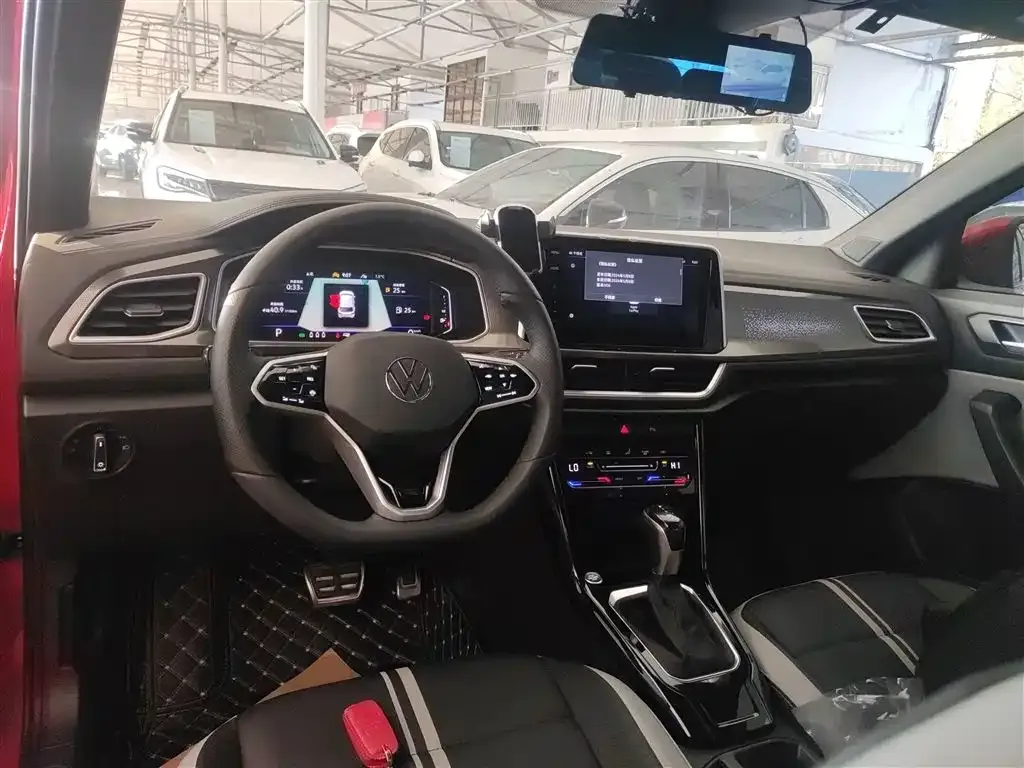Volkswagen T-Roc 2024 из CN, фото 10