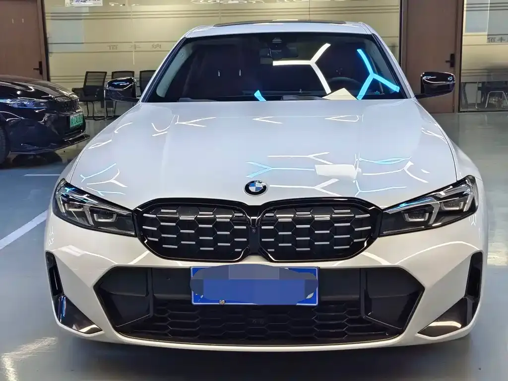 BMW 3 Series 2023 из CN, фото 7