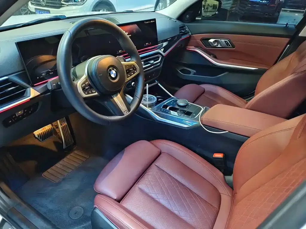BMW 3 Series 2023 из CN, фото 9