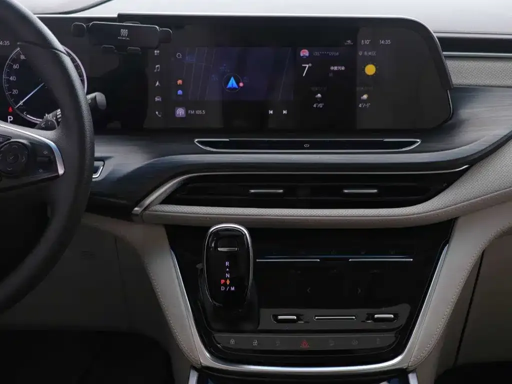 Buick GL8 2023 из CN, фото 2