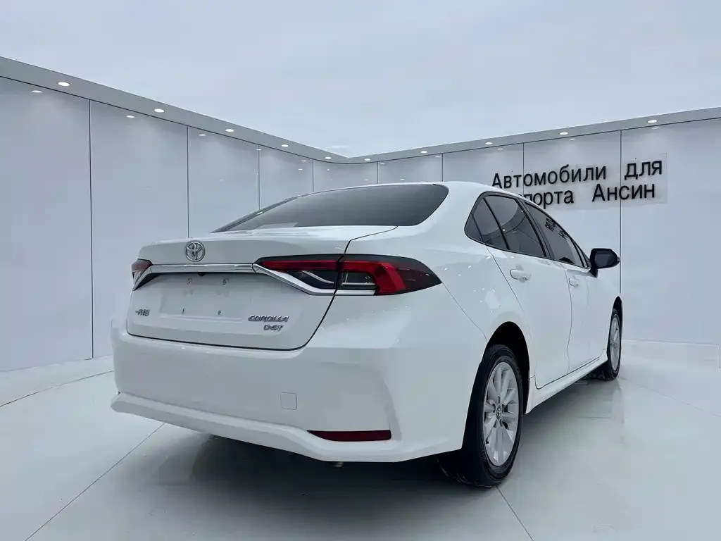 Toyota Corolla 2022 из CN, фото 10