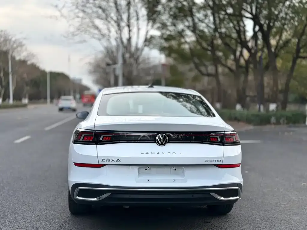 Volkswagen Lamando 2023 из CN, фото 7