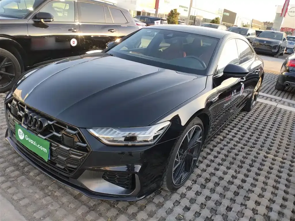 Audi A7L 2024 из CN, фото 2