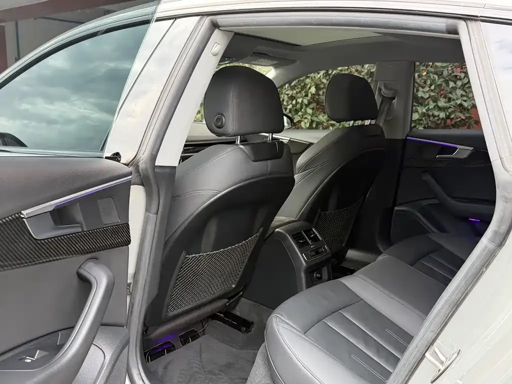 Audi A5 (Import) 2021 из CN, фото 2
