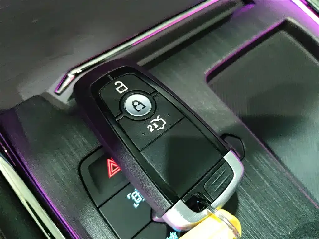 Ford Mondeo 2024 из CN, фото 10