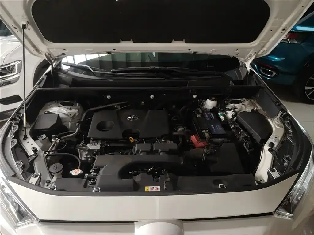Toyota RAV4 2021 из CN, фото 10