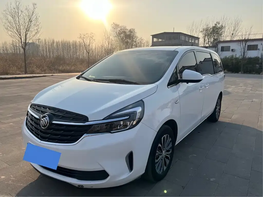 Buick GL8 2022 из CN, фото 1
