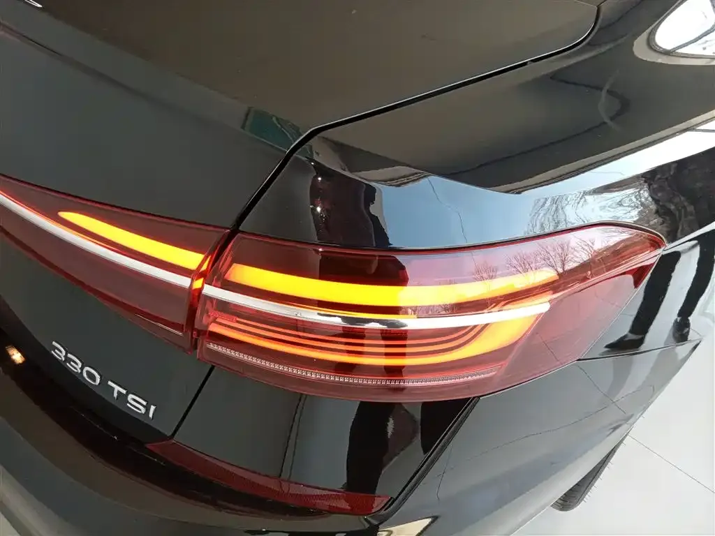 Volkswagen Passat — фото 2