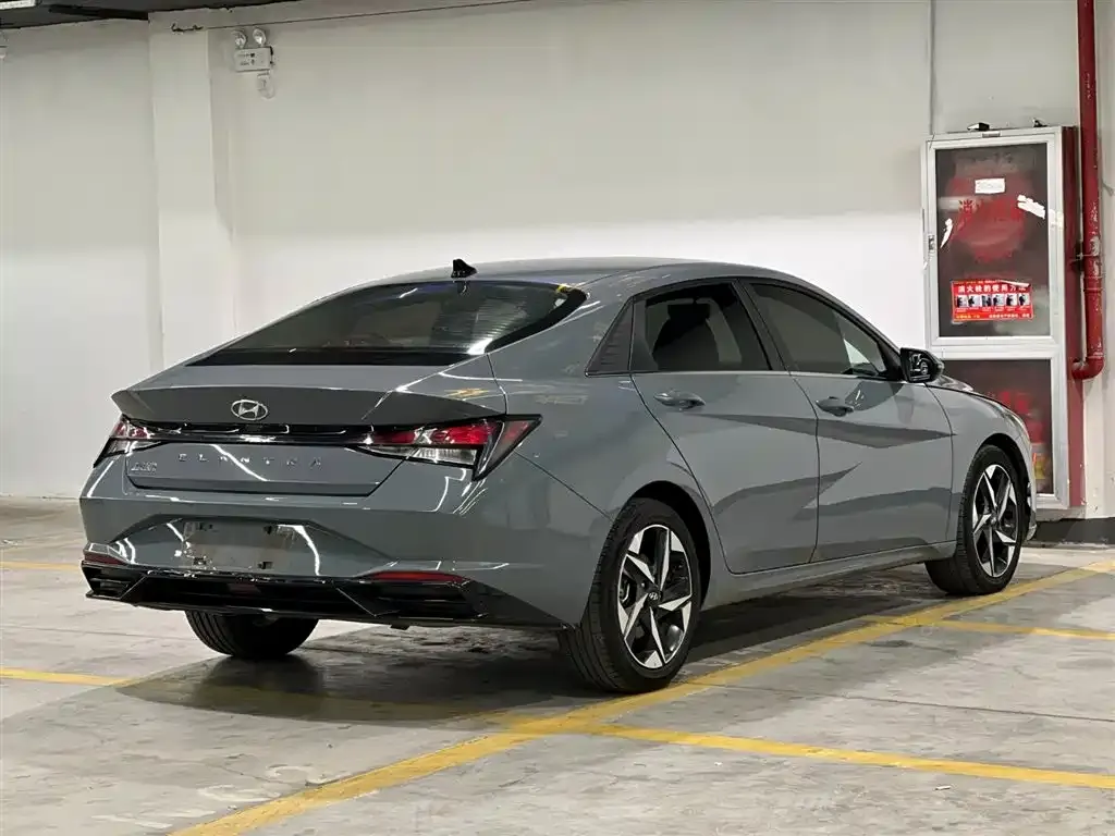 Hyundai Elantra 2023 из CN, фото 6