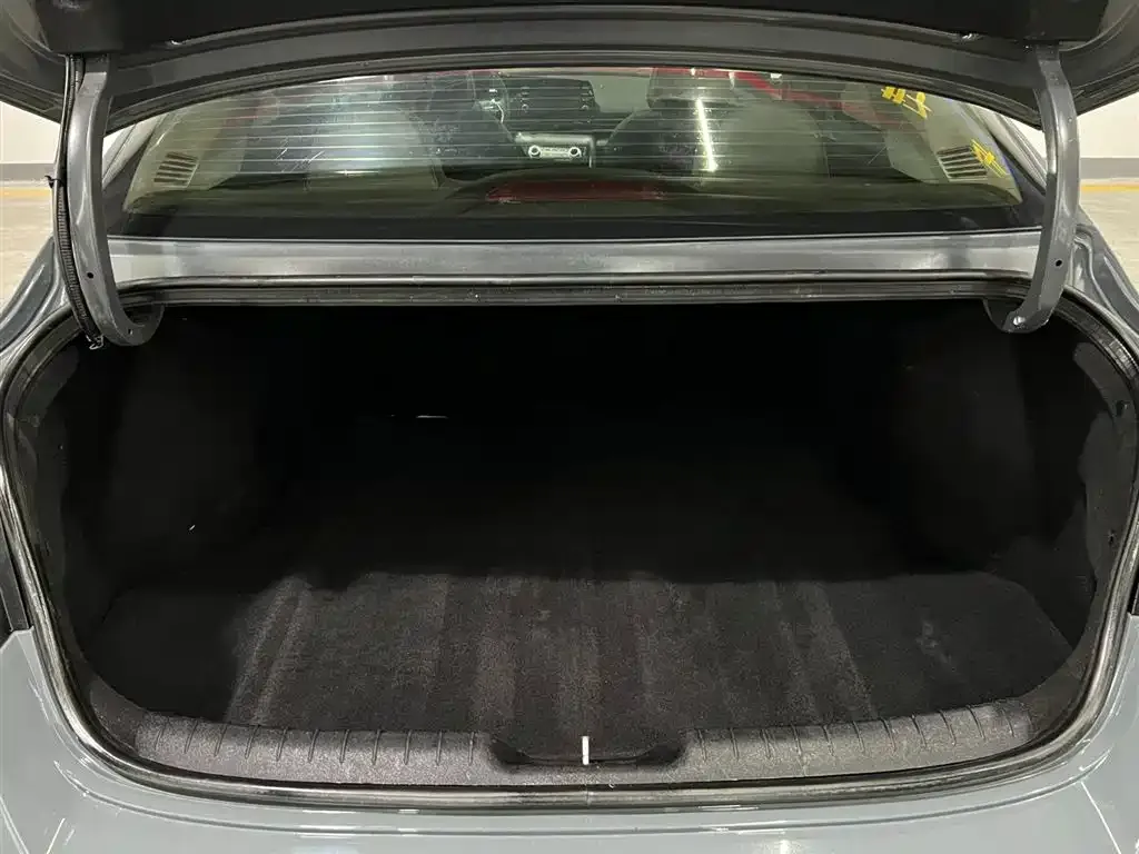 Hyundai Elantra 2023 из CN, фото 7