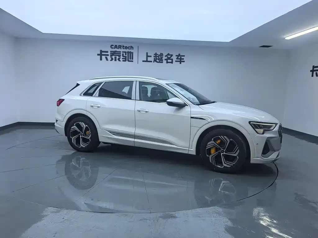 Audi e-tron 2026 из CN, фото 4
