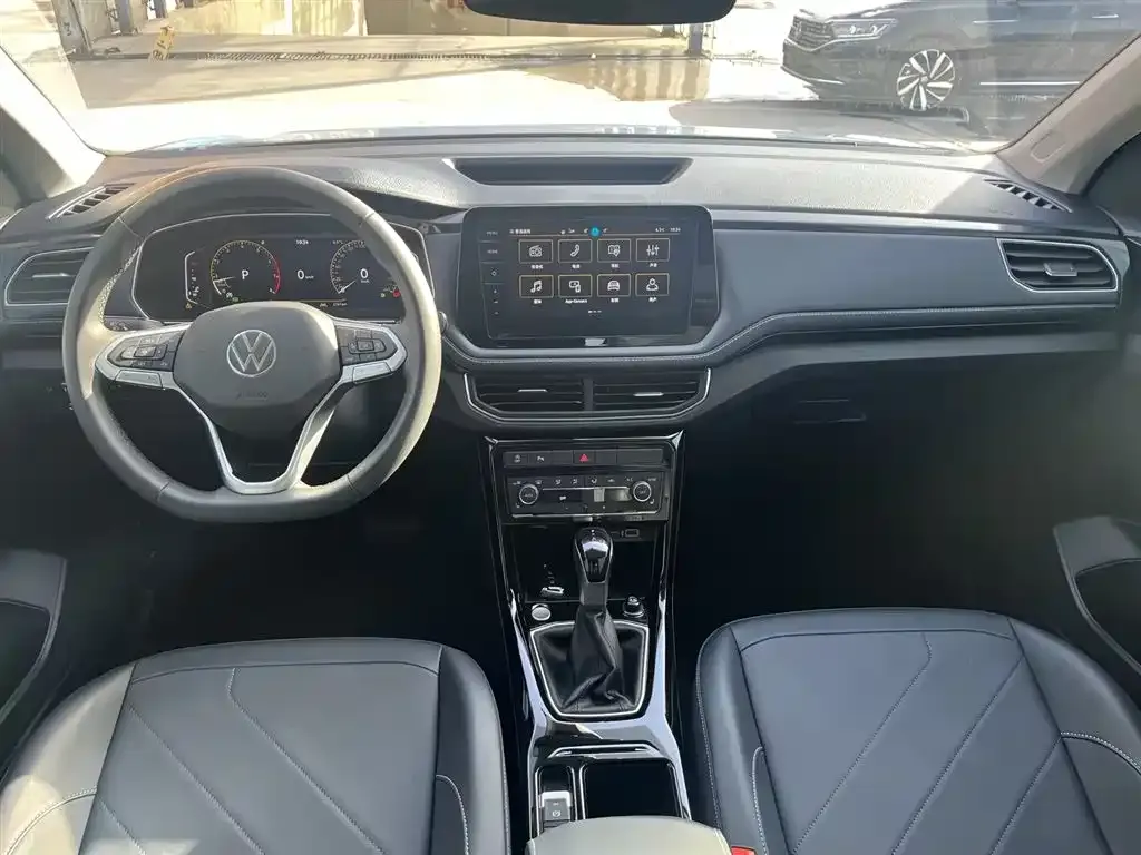 Volkswagen Tharu 2024 из CN, фото 9