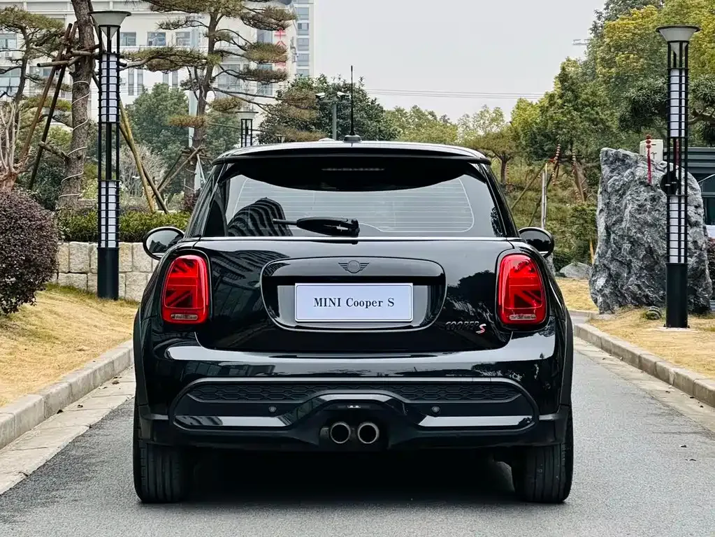 MINI Cooper (3-door) 2024 из CN, фото 4