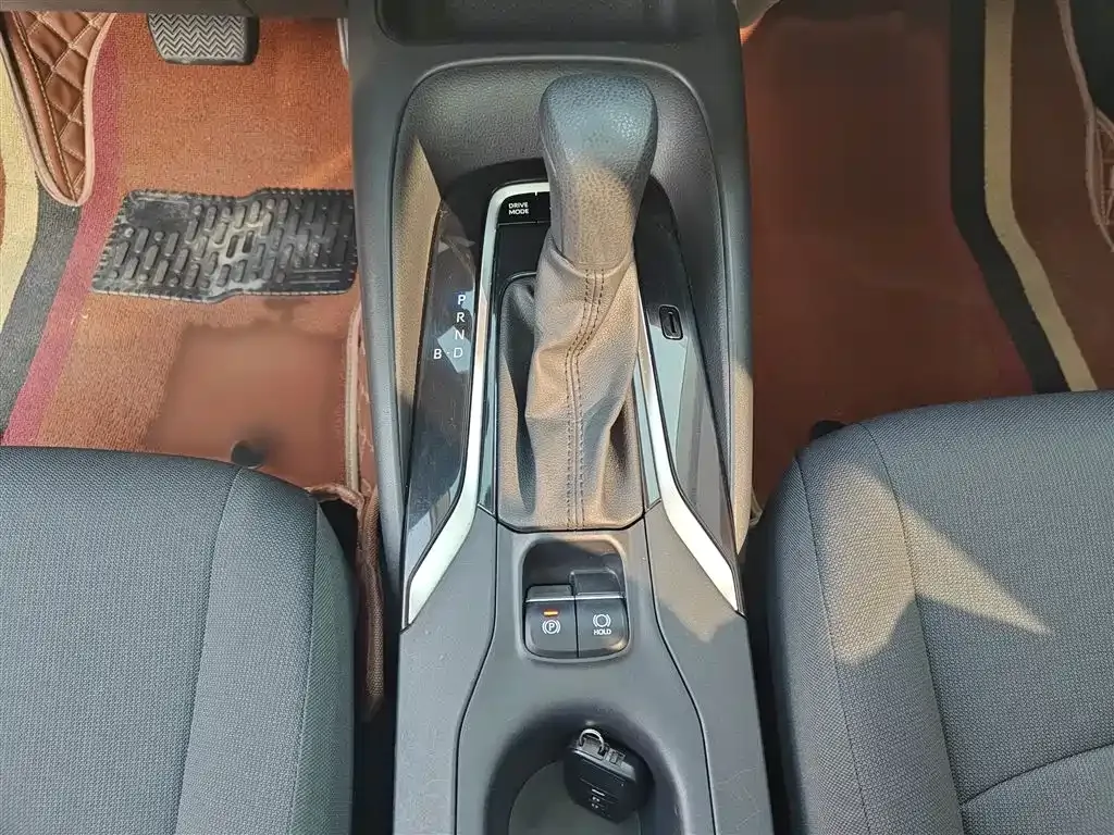 Toyota Corolla 2022 из CN, фото 6