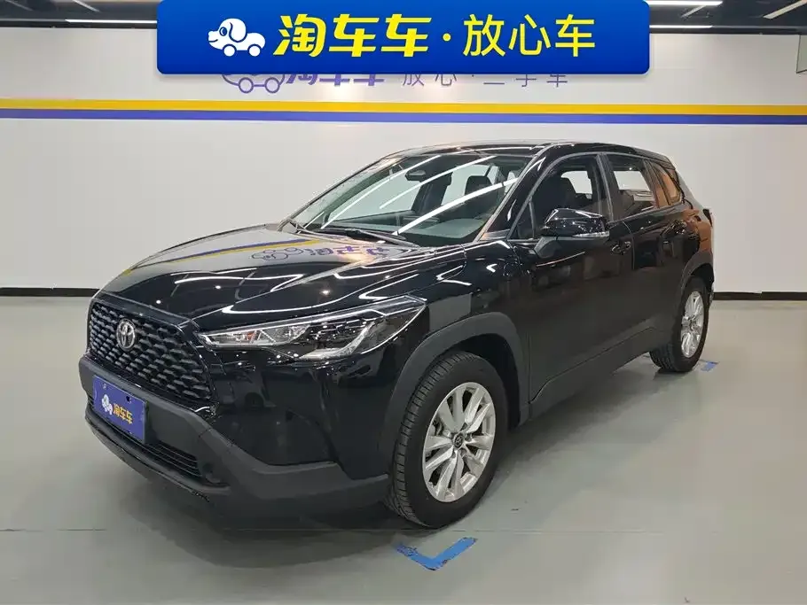 Toyota Corolla Cross 2024 из CN, фото 1