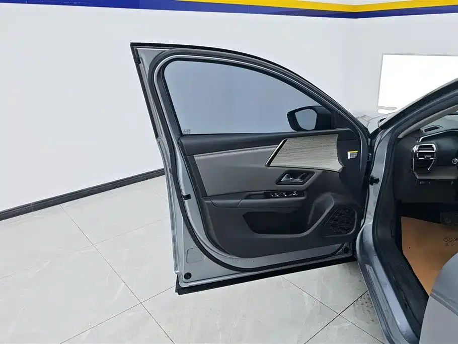 Citroen C5 X 2024 из CN, фото 7