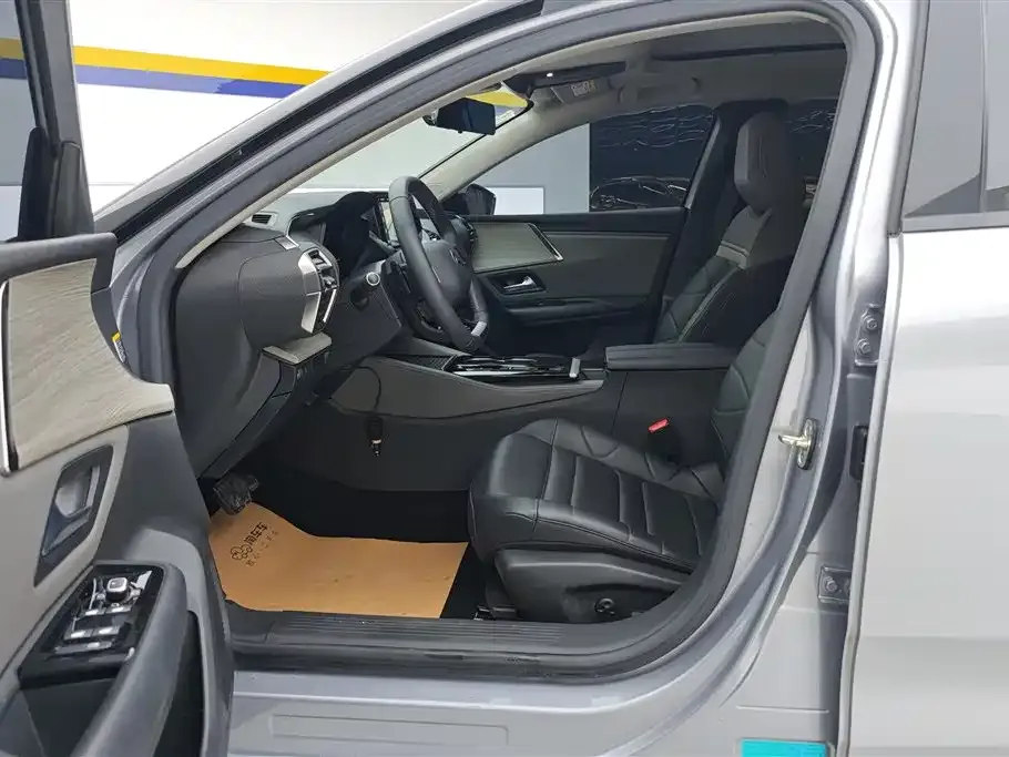Citroen C5 X 2024 из CN, фото 9