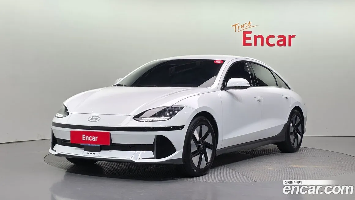 Hyundai Ioniq6 — фото 1