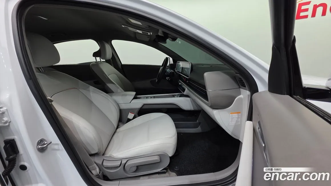 Hyundai Ioniq6 — фото 10
