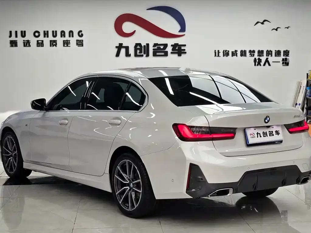 BMW 3 Series 2023 из CN, фото 6