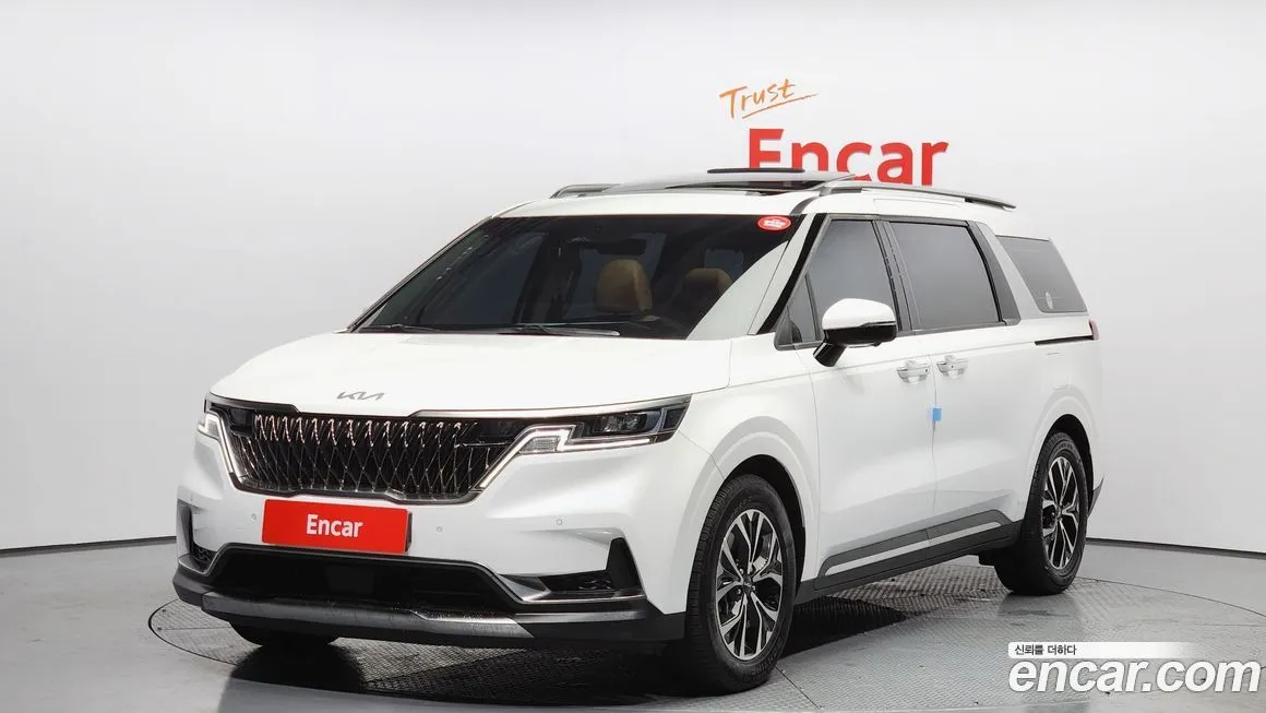 Kia Carnival 2023 из KR, фото 1