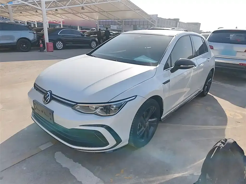 Volkswagen Golf 2022 из CN, фото 2