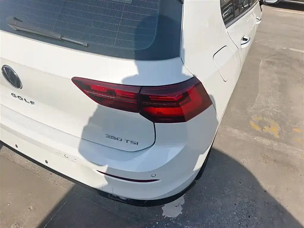 Volkswagen Golf 2022 из CN, фото 8