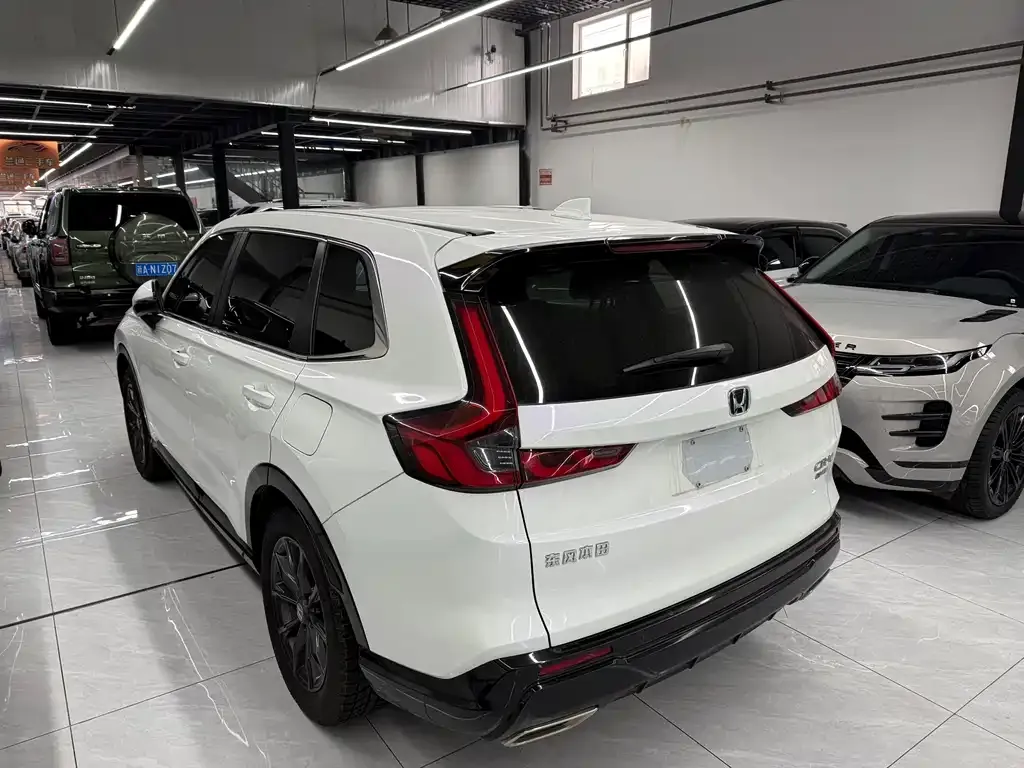 Honda CR-V 2024 из CN, фото 2