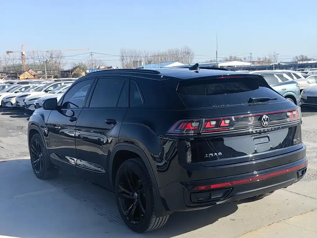 Volkswagen Teramont 2024 из CN, фото 10