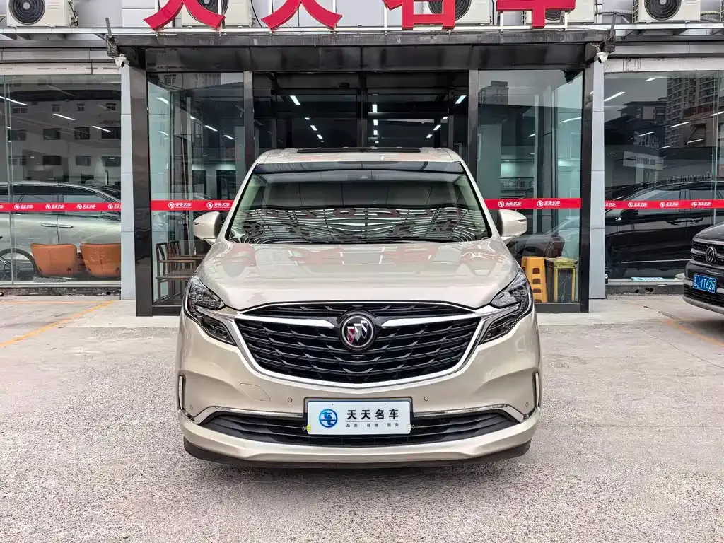 Buick GL8 2022 из CN, фото 2