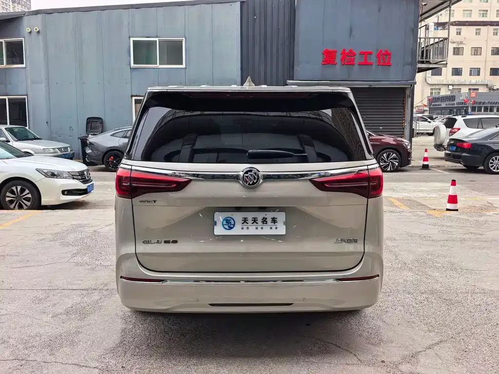Buick GL8 2022 из CN, фото 6