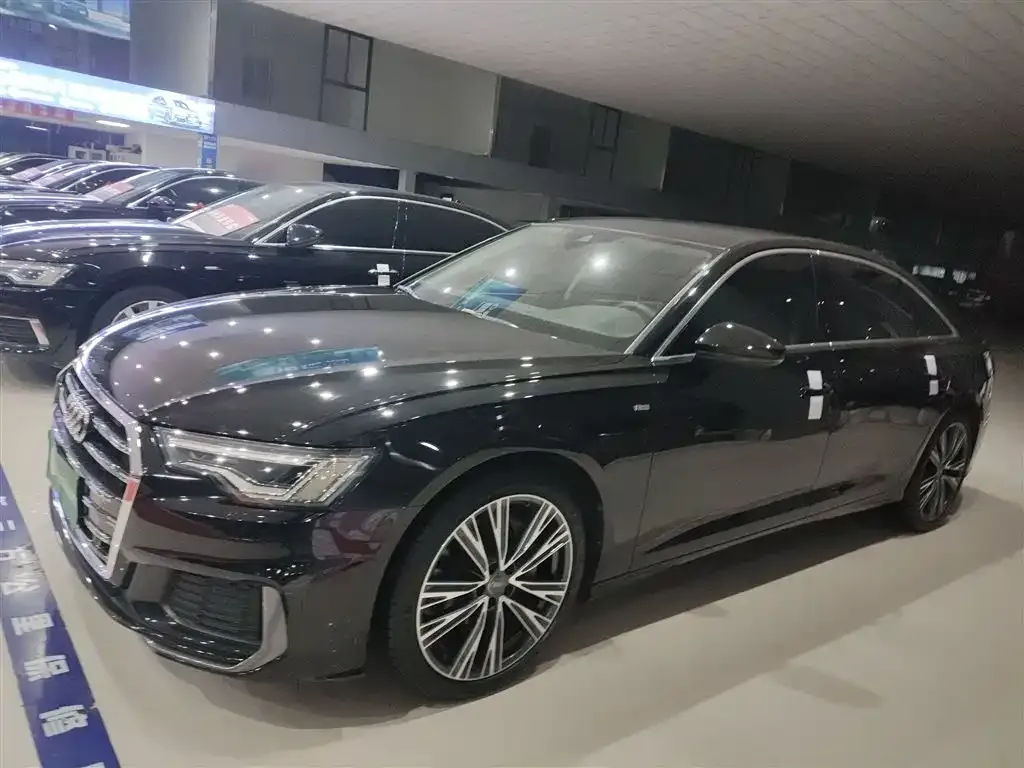 Audi A6L 2021 из CN, фото 7