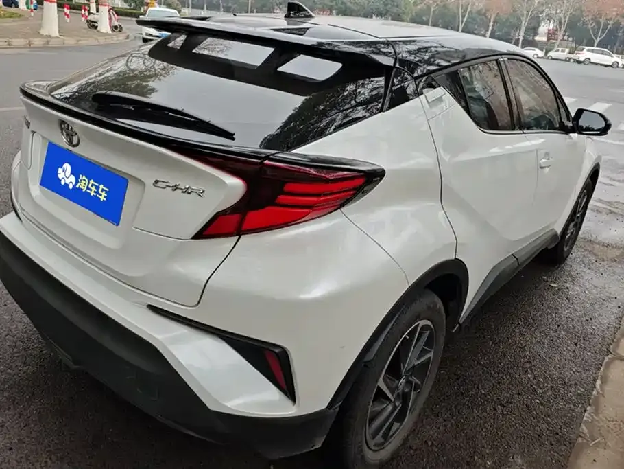 Toyota C-HR 2022 из CN, фото 8